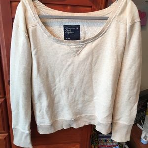 Scoop neck Sweatshirt